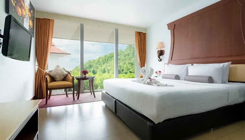 هتل آیارا گرند پاتایا